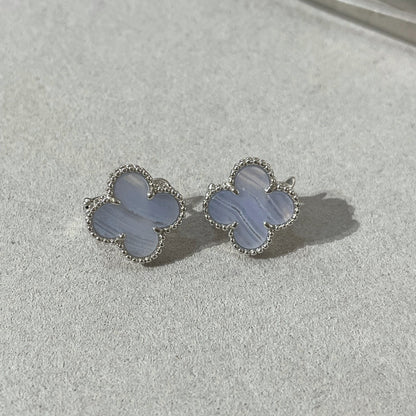 [⭐Hevara Jewelry]CLOVER CHALCEDONY SILVER STUD EARRINGS