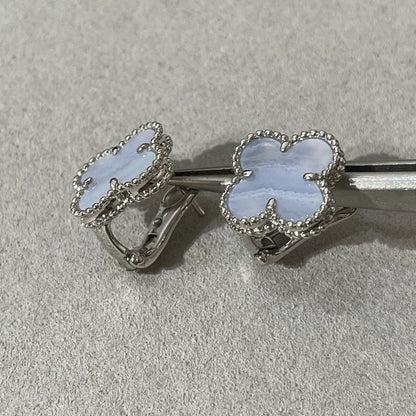 [⭐Hevara Jewelry]CLOVER CHALCEDONY SILVER STUD EARRINGS