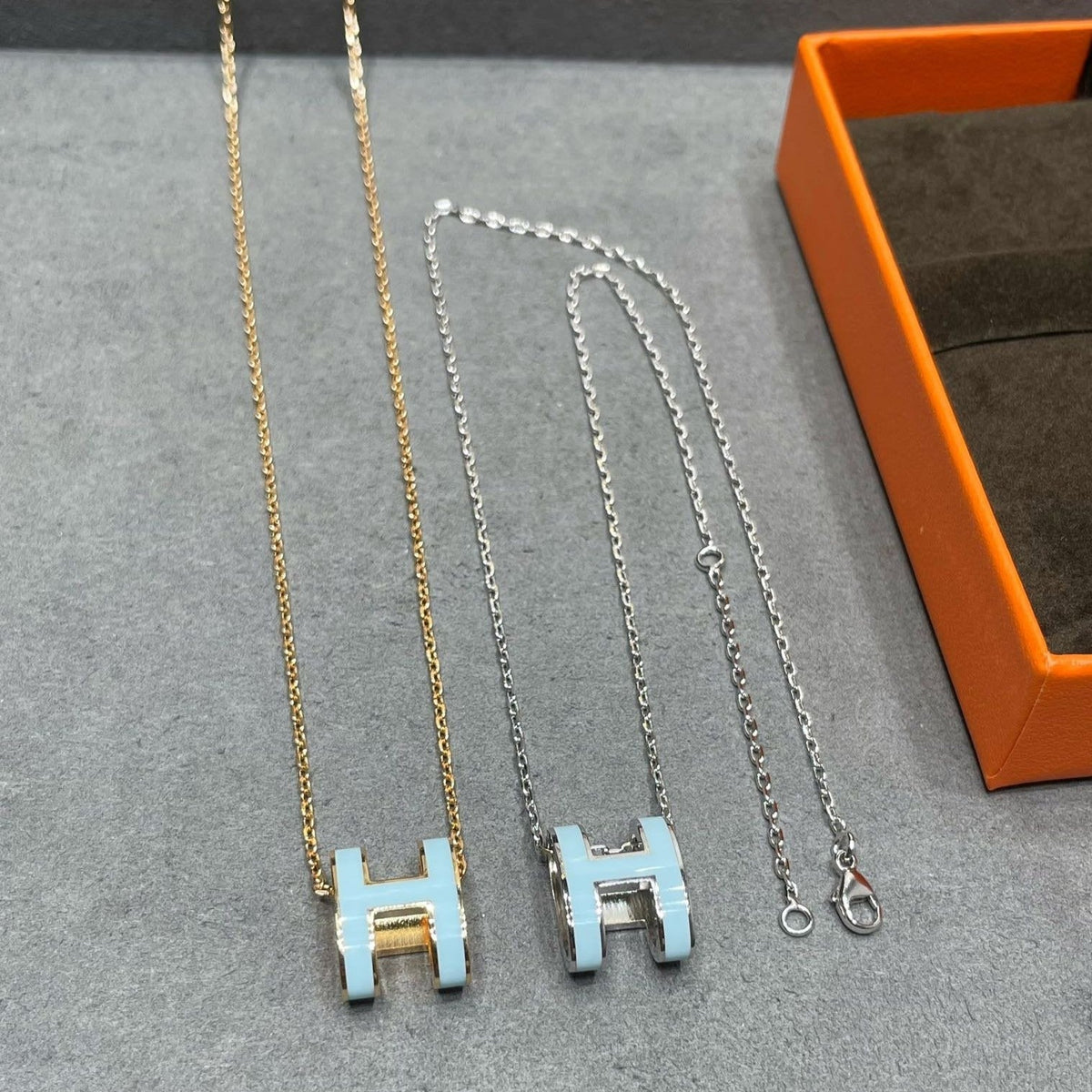 [⭐Hevara Jewelry]POP H SKY BLUE NECKLACE