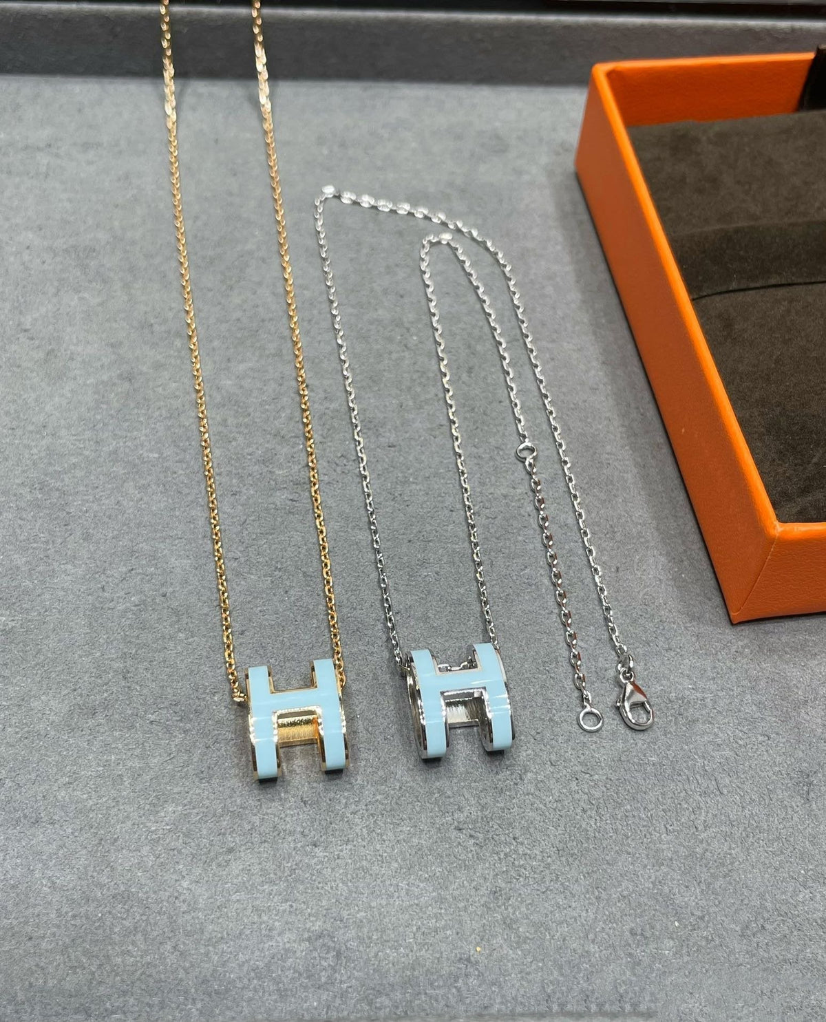 [⭐Hevara Jewelry]POP H SKY BLUE NECKLACE