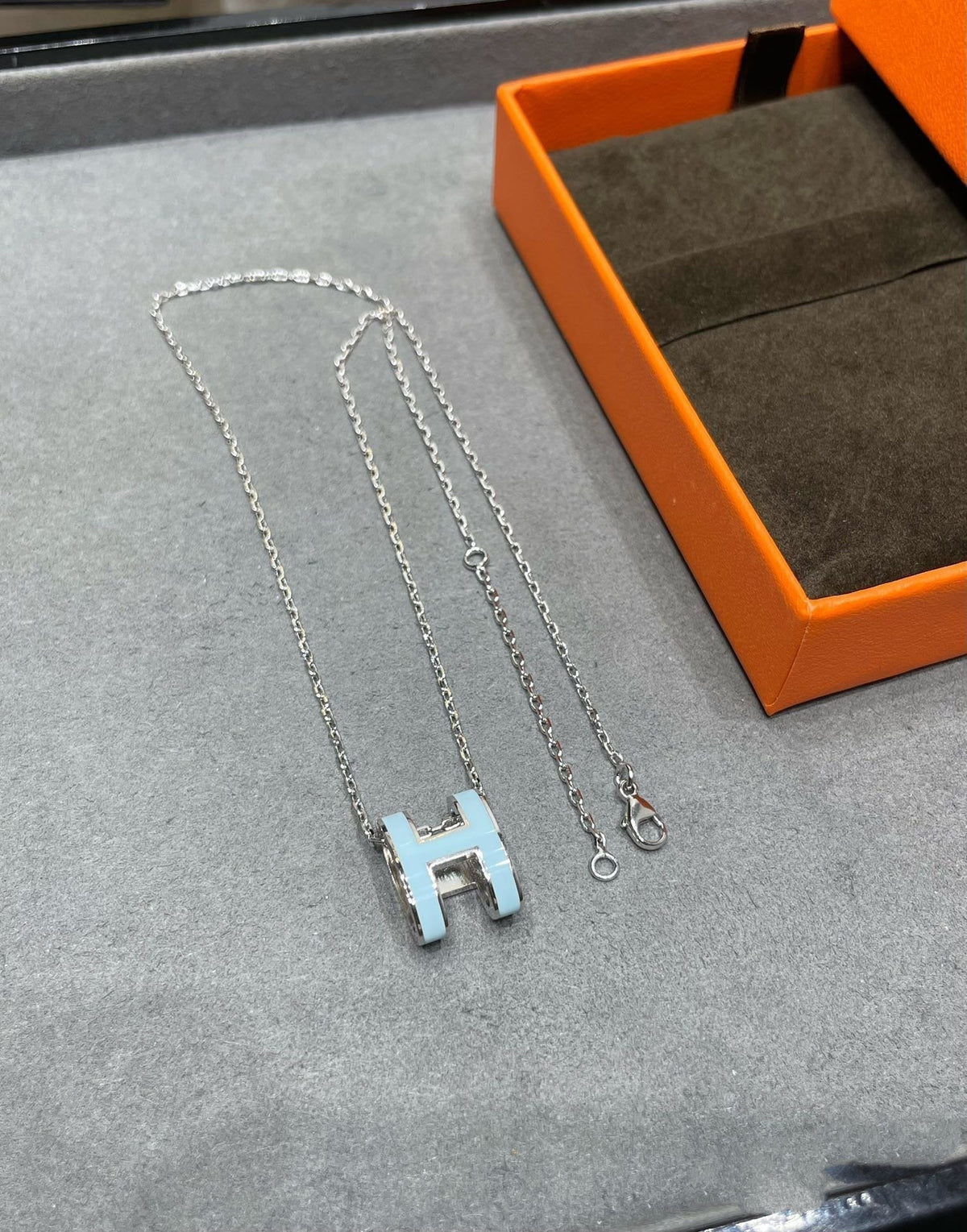 [⭐Hevara Jewelry]POP H SKY BLUE NECKLACE