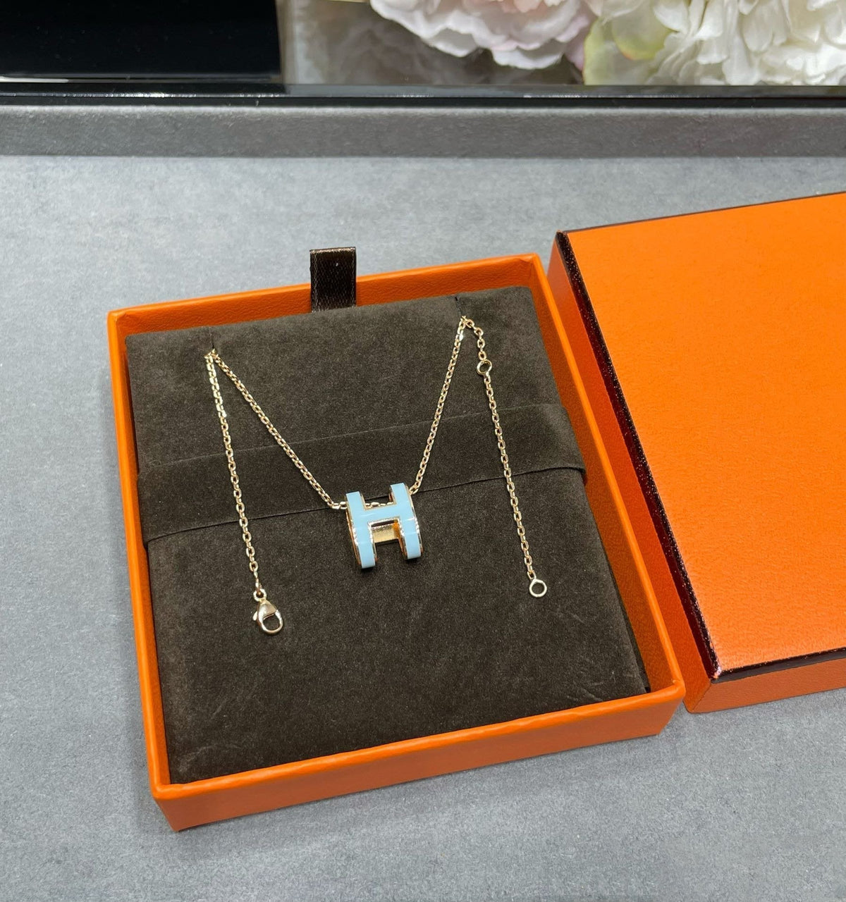 [⭐Hevara Jewelry]POP H SKY BLUE NECKLACE