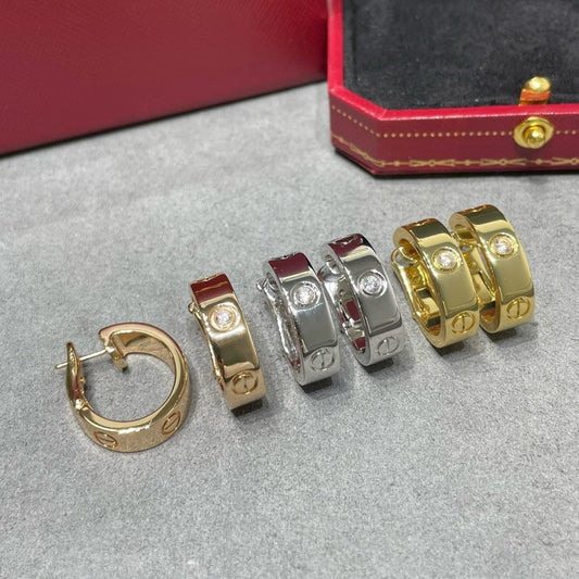 [⭐Hevara Jewelry]LOVE 5.5MM 1 DIAMOND EARRINGS