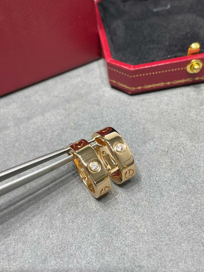 [⭐Hevara Jewelry]LOVE 5.5MM 1 DIAMOND EARRINGS