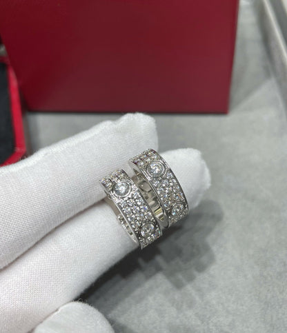 [⭐Hevara Jewelry]LOVE 5.5MM DIAMOND PAVED EARRINGS