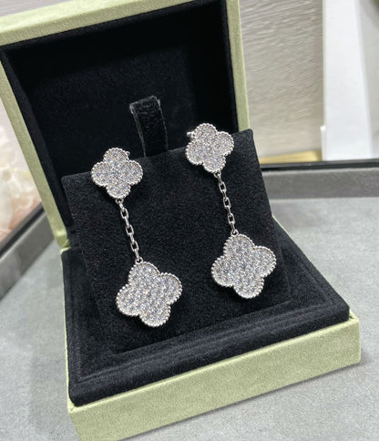 [⭐Hevara Jewelry]CLOVER 2 MOTIFS DIAMOND PAVED SILVER EARRINGS