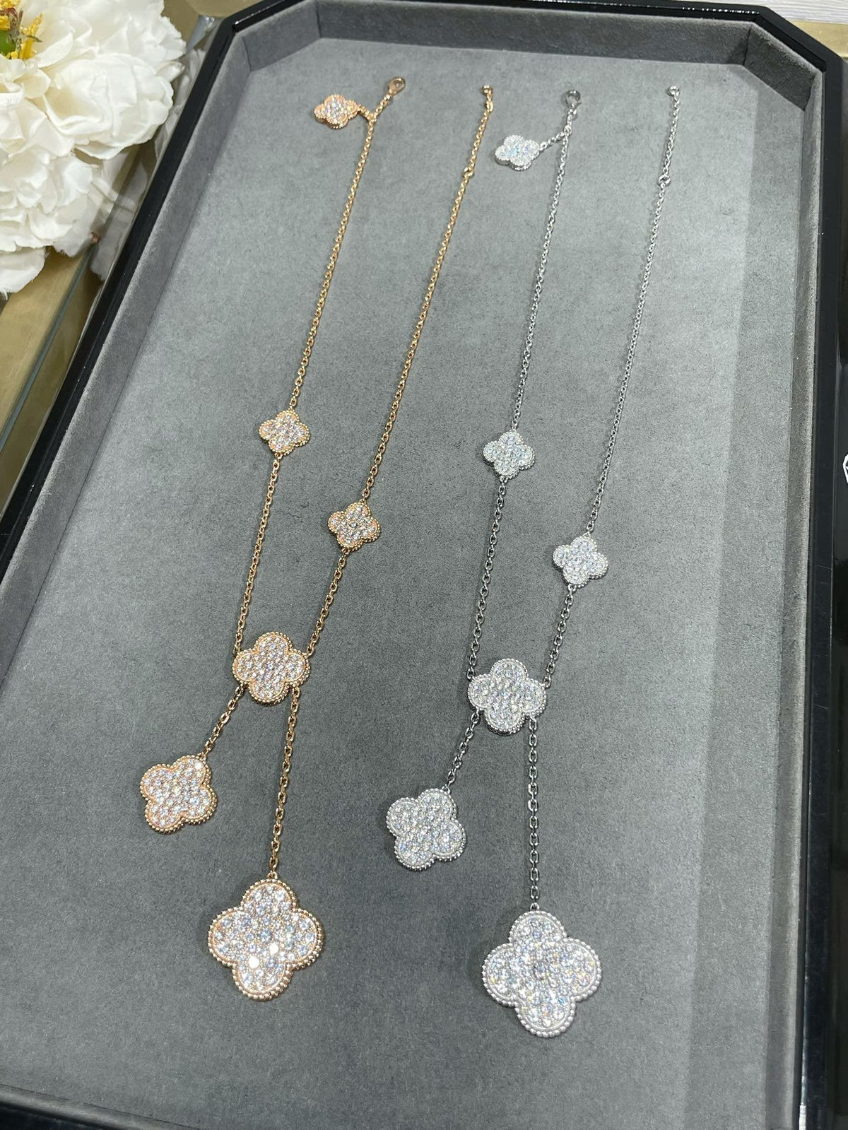 [⭐Hevara Jewelry]CLOVER 6 MOTIF DIAMOND PAVED NECKLACE