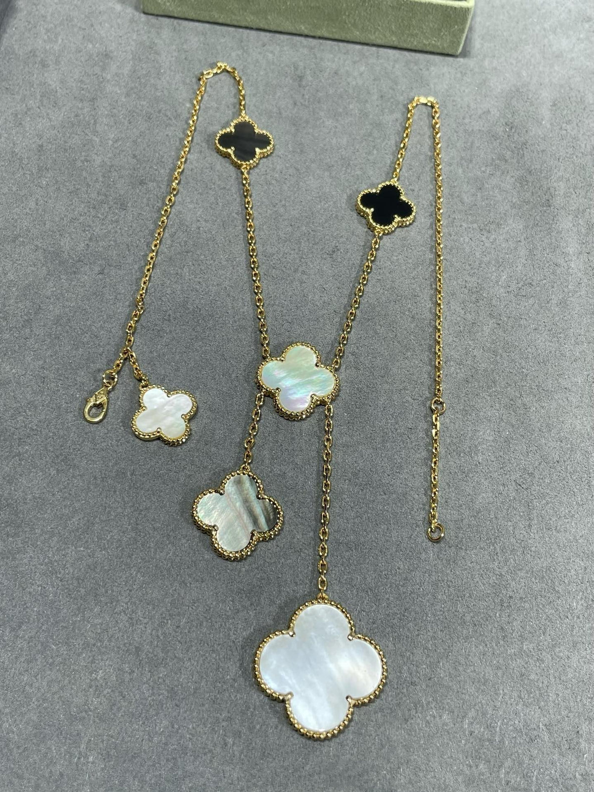[⭐Hevara Jewelry]CLOVER 6 MOTIF MOP ONYX GOLD NECKLACE