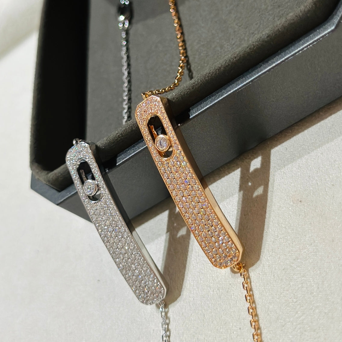 [⭐Hevara Jewelry]MOVE CLASSIQUE DIAMOND PAVED BRACELET