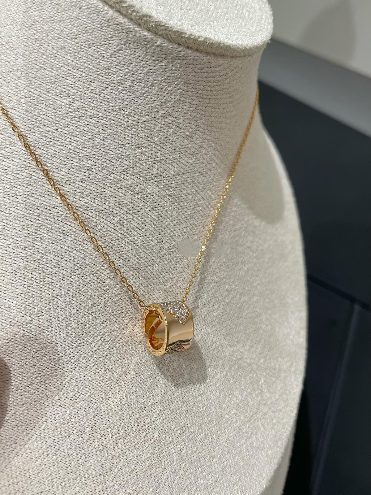 [⭐Hevara Jewelry]LIENS EVIDENCE DIAMOND PAVED NECKLACE