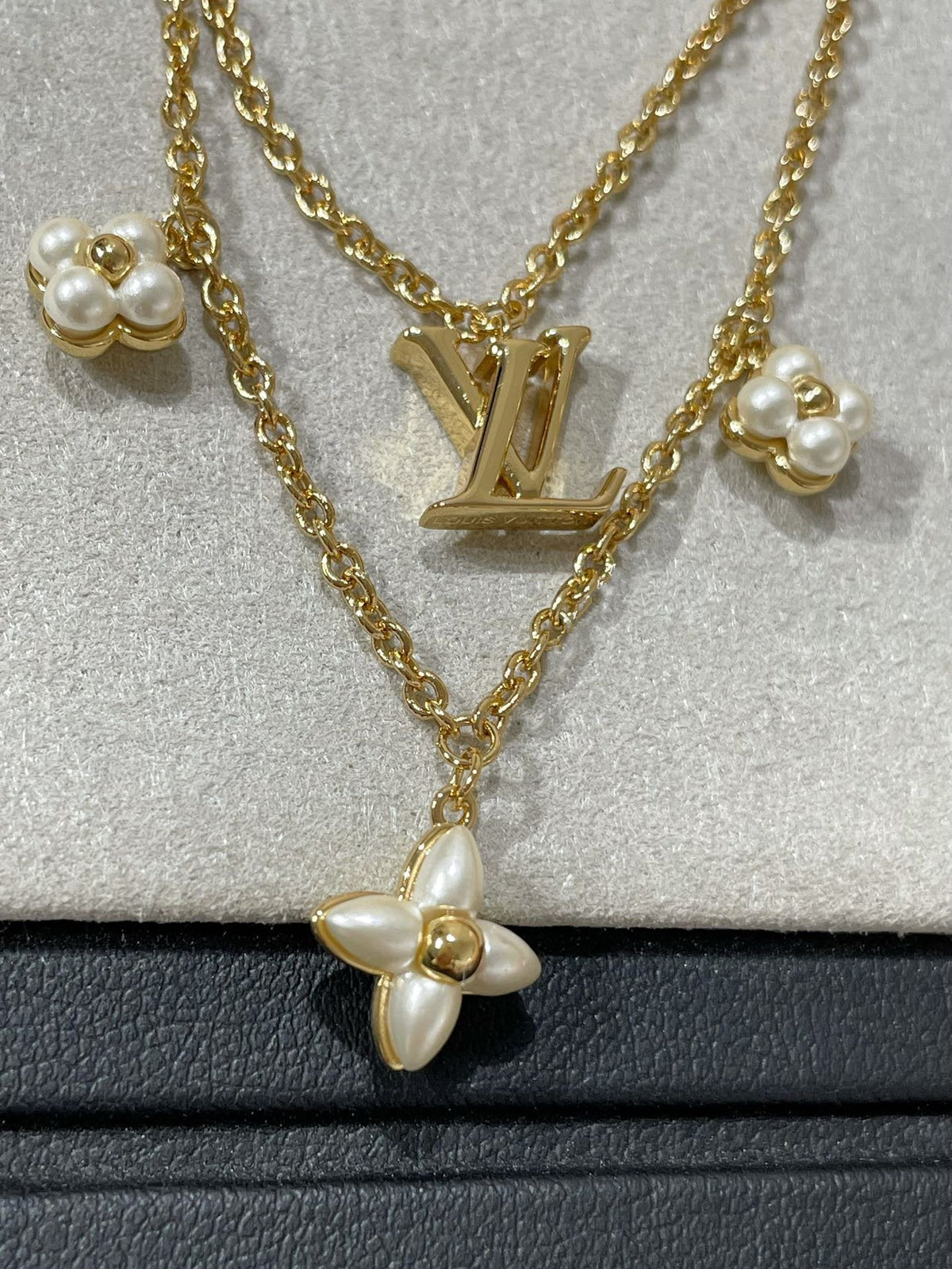 [⭐Hevara Jewelry]FLOWERGRAM GOLD MOP DOUBLE ROW NECKLACE