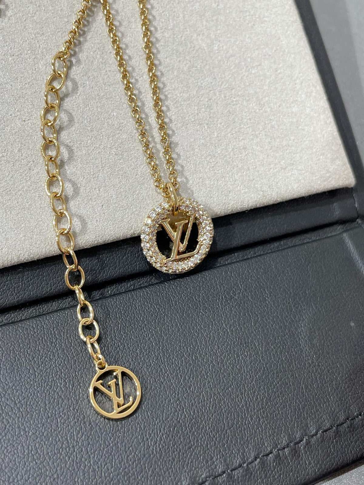 [⭐Hevara Jewelry]BY NIGHT DIAMOND PAVED NECKLACE