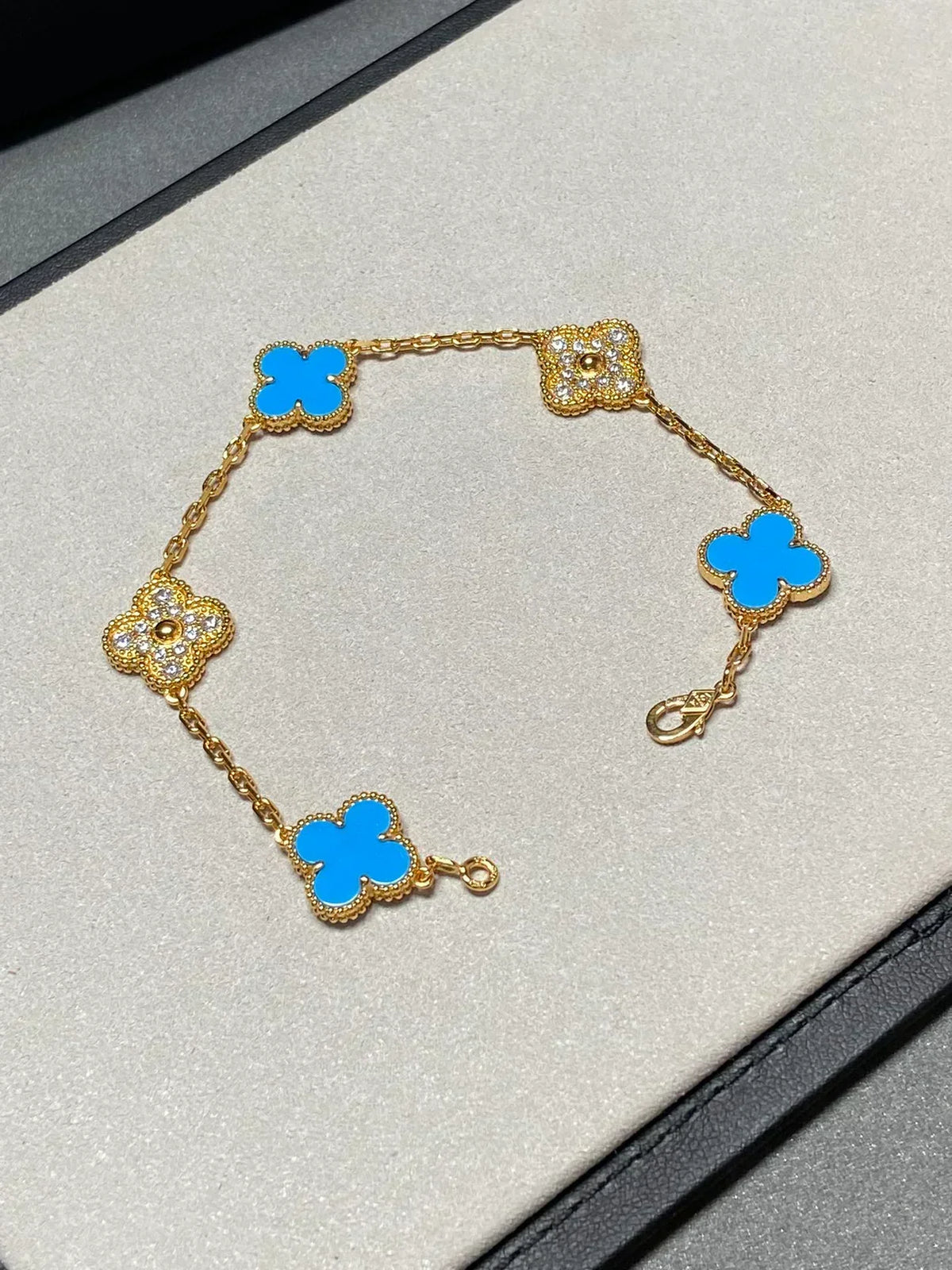 [⭐Hevara Jewelry] CLOVER 5 MOTIF BLUE AGATE BRACELET COLLECTION