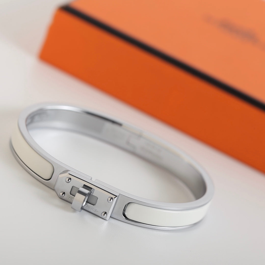 [⭐Hevara Jewelry]HM KELLY WHITE BRACELET