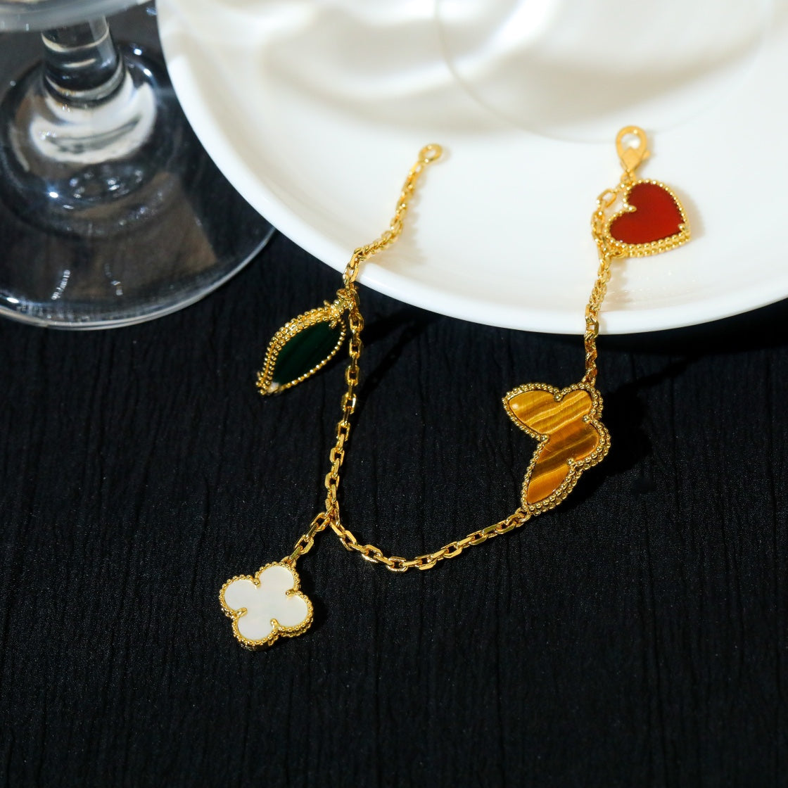 [⭐Hevara Jewelry]LUCKY SPRING 5 MOTIF GOLD BRACELET