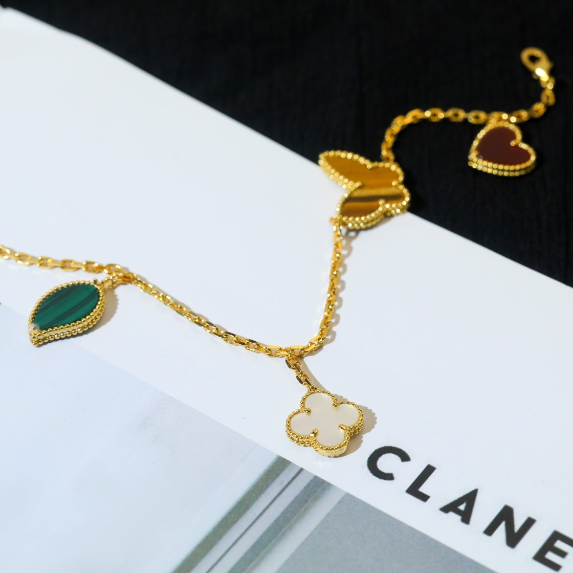 [⭐Hevara Jewelry]LUCKY SPRING 5 MOTIF GOLD BRACELET