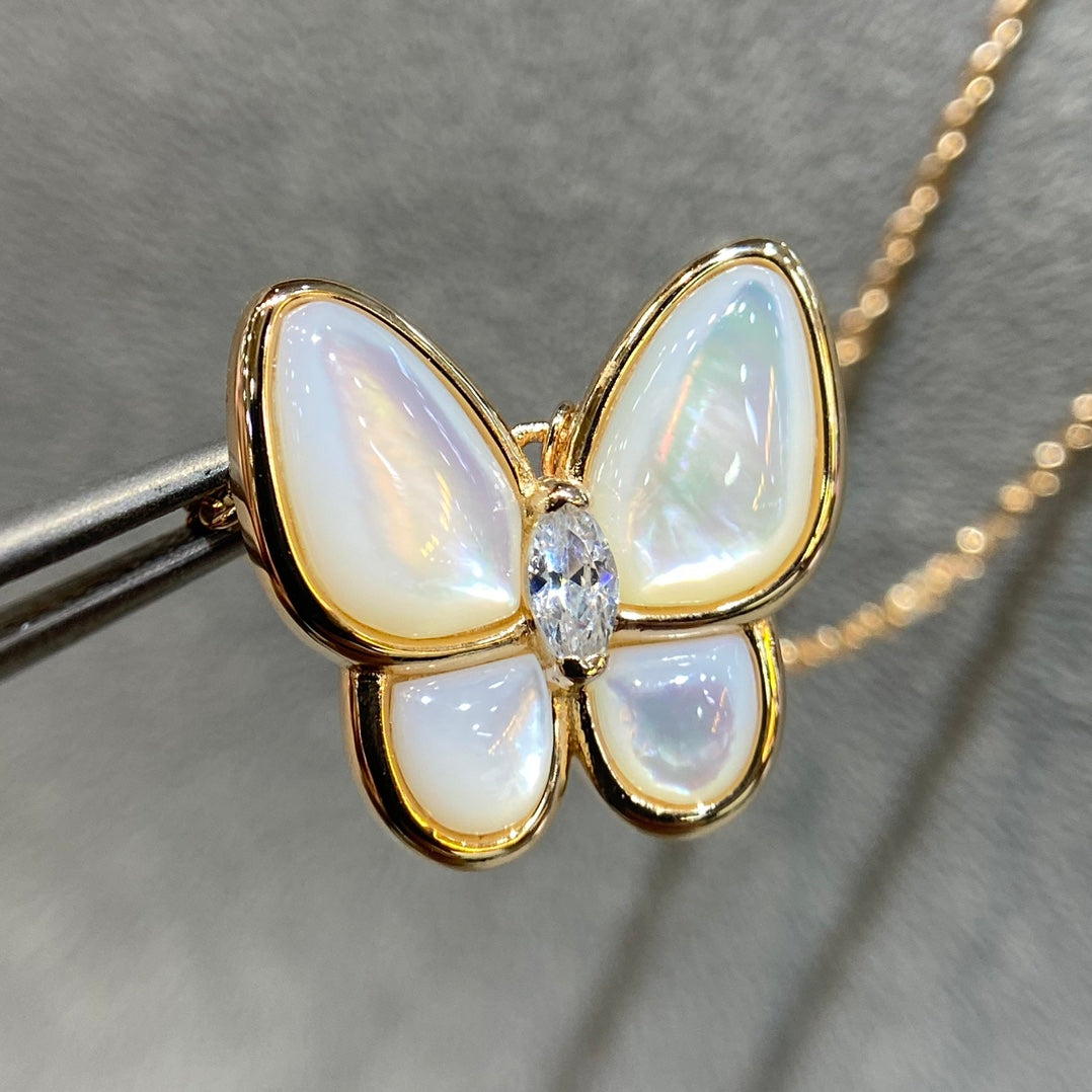 [⭐Hevara Jewelry]BUTTERFLY MOP DIAMOND NECKLACE