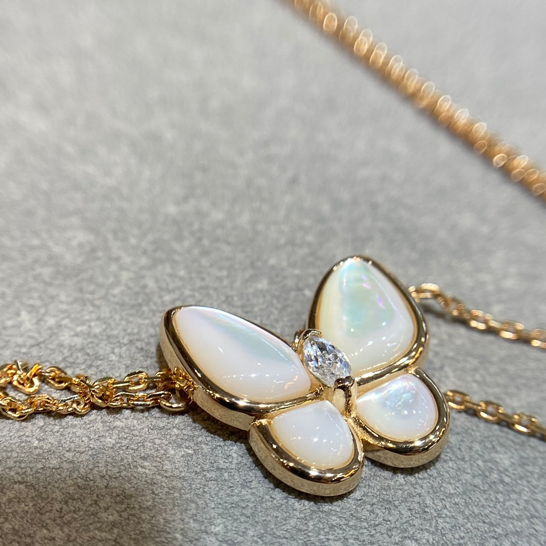 [⭐Hevara Jewelry]BUTTERFLY MOP DIAMOND NECKLACE