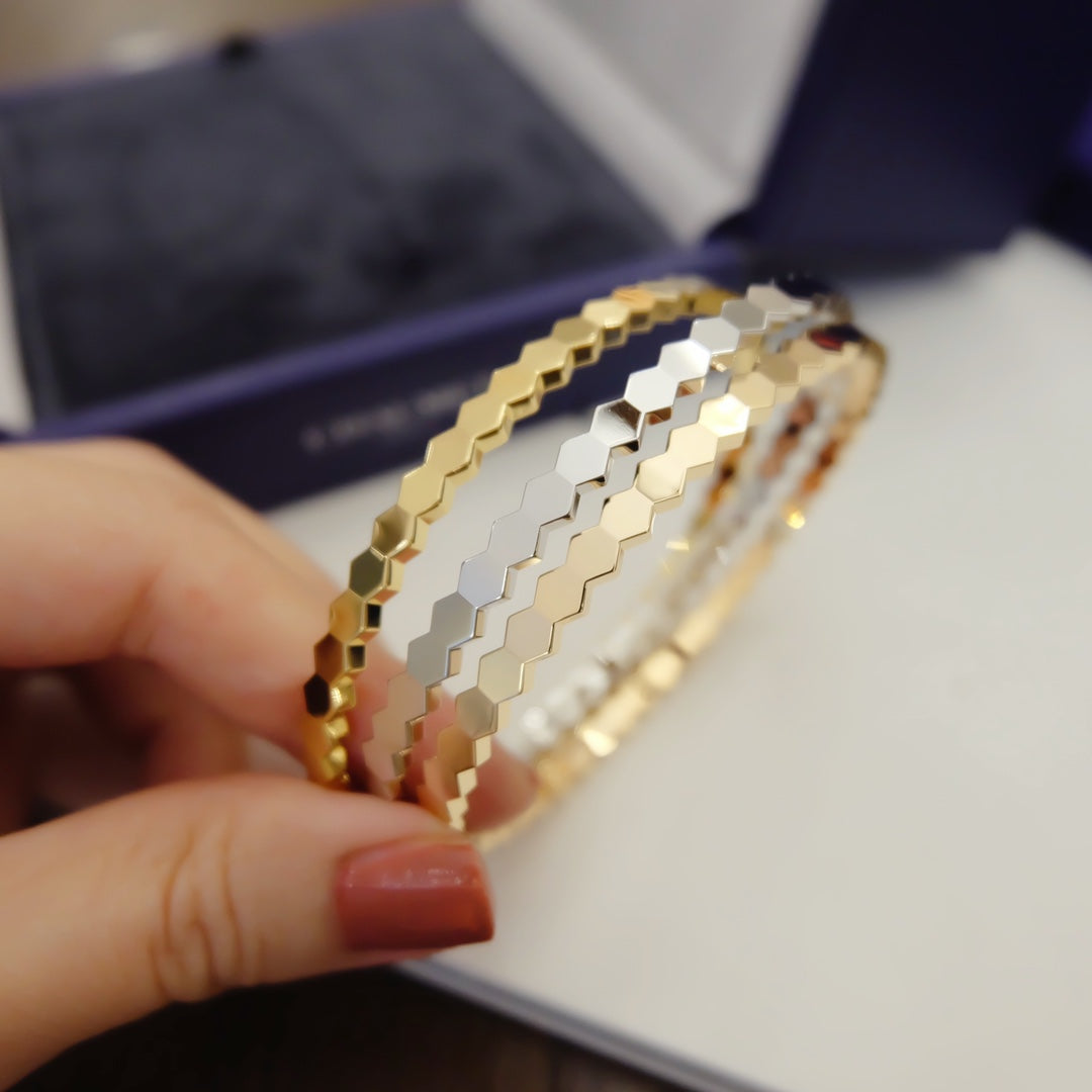 [⭐Hevara Jewelry]BEE LOVE BRACELET