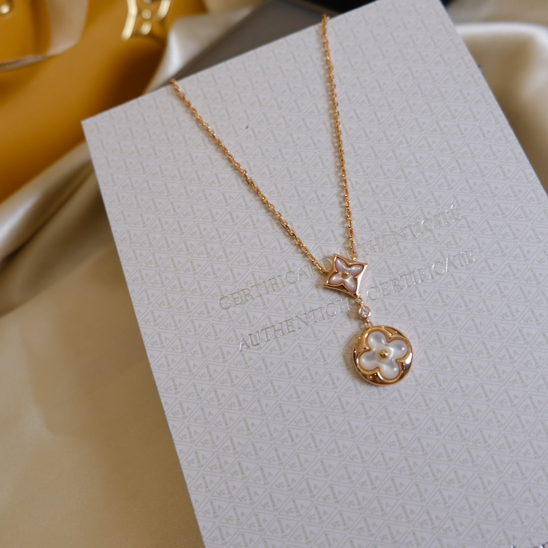 [⭐Hevara Jewelry]STAR AND SUN WHITE MOP 2 MOTIF PINK GOLD NECKLACE
