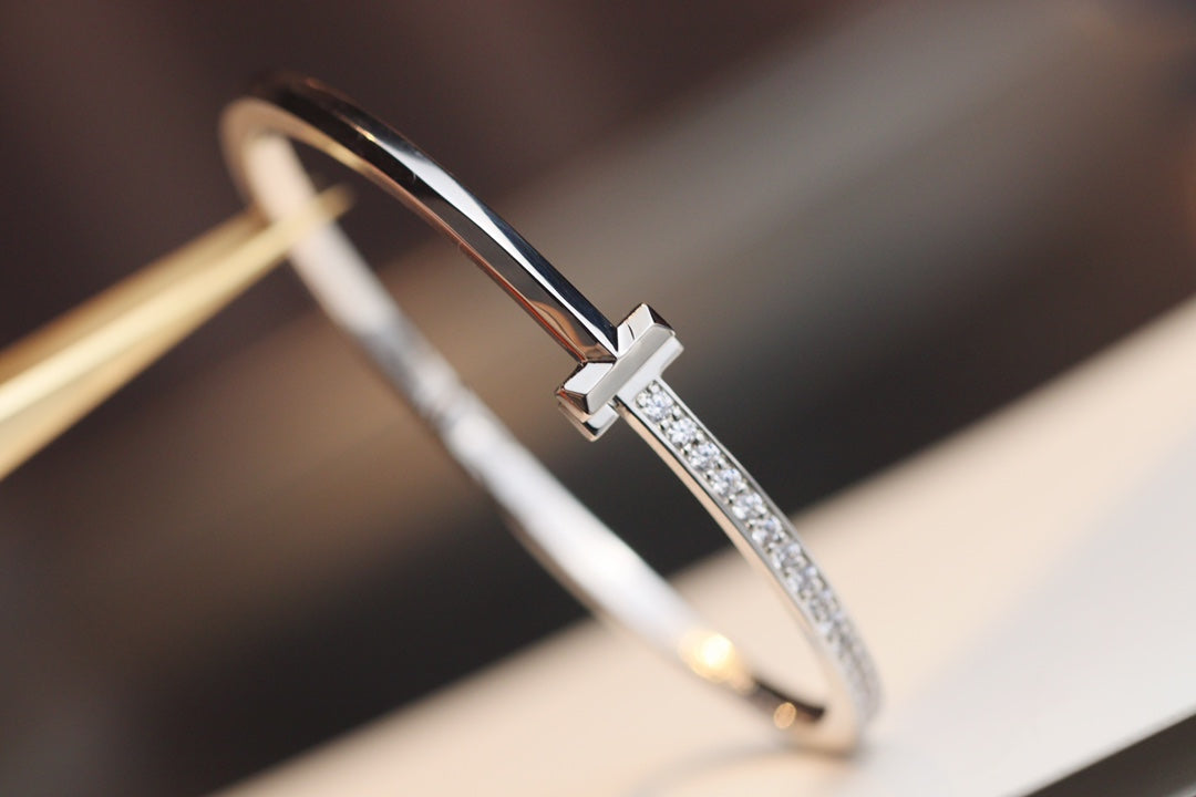 [Hevara Jewelry]NARROW T1 HINGED BANGLE DIAMOND SILVER
