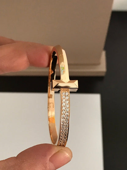 [Hevara Jewelry]T1 WIDE DIAMOND HINGED BANGLE PINK GOLD