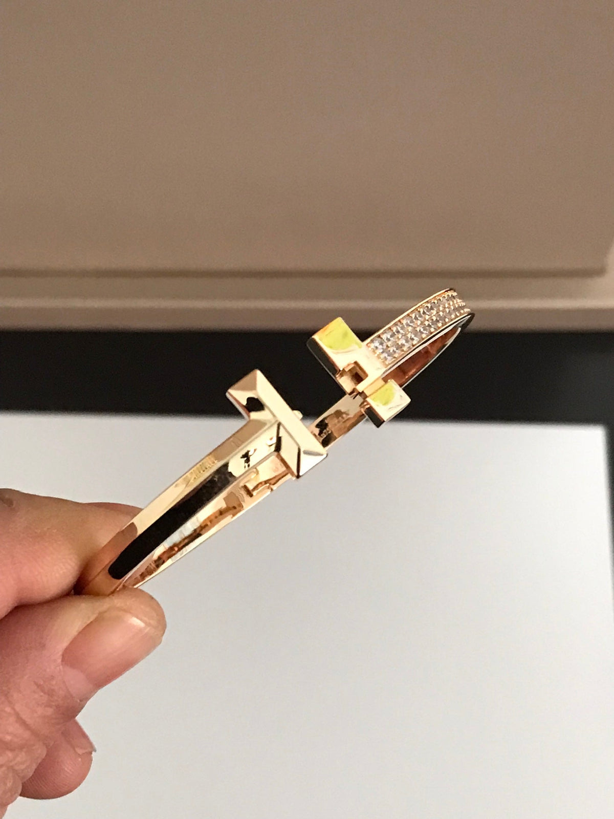 [Hevara Jewelry]T1 WIDE DIAMOND HINGED BANGLE PINK GOLD