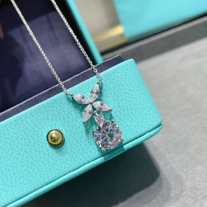 [Hevara Jewelry]VICTORIA PENDANT SILVER DIAMOND NECKLACE