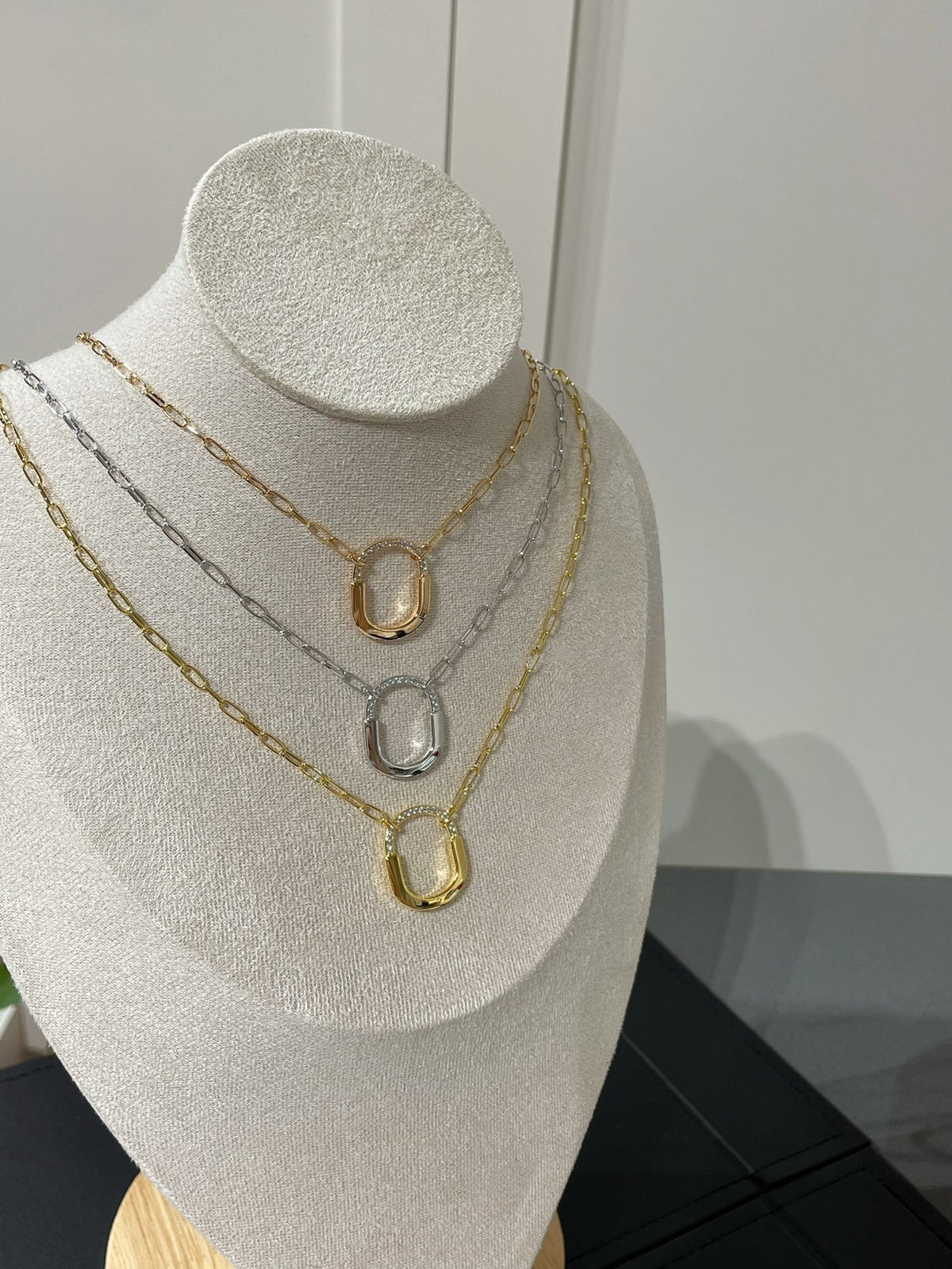 [Hevara Jewelry]LOCK MEDIUM PENDANT DIAMOND NECKLACE