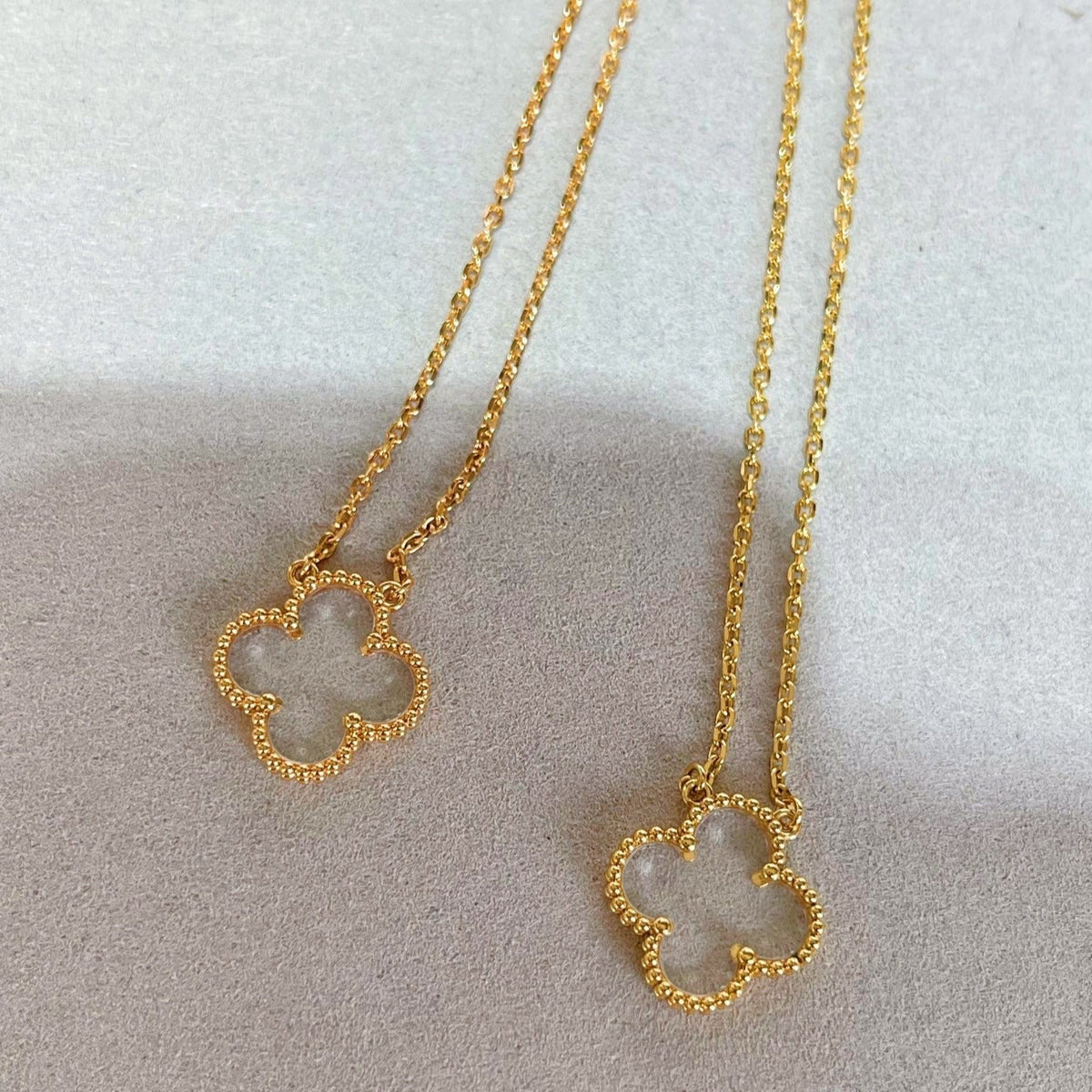 [⭐Hevara Jewelry]CLOVER ROCK CRYSTAL ROSE GOLD NECKLACE