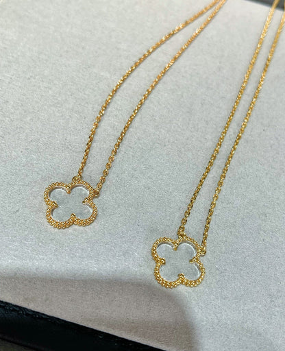 [⭐Hevara Jewelry]CLOVER ROCK CRYSTAL ROSE GOLD NECKLACE