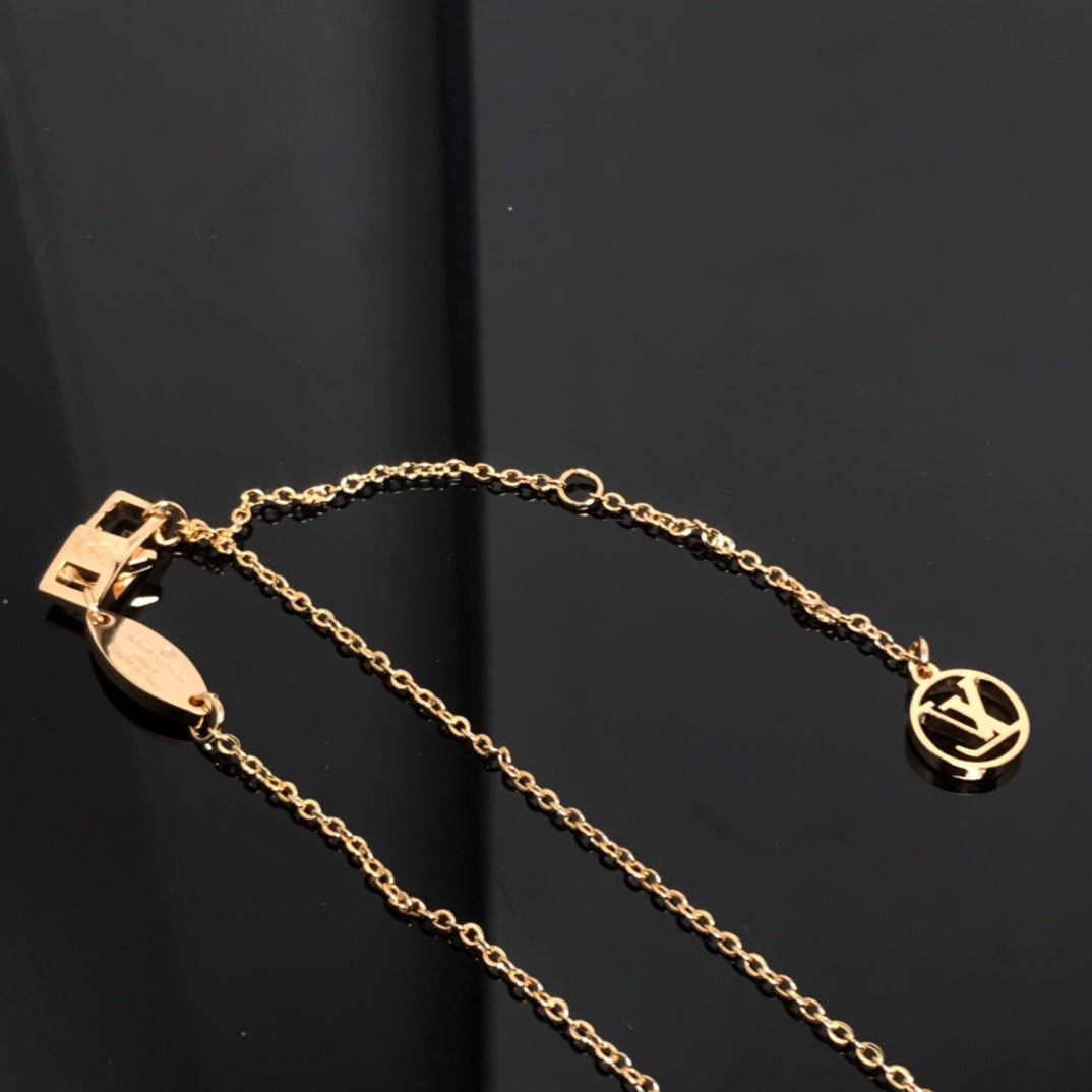 [⭐Hevara Jewelry]COLOR BLOSSOM PINK MOP SUN GOLD NECKLACE