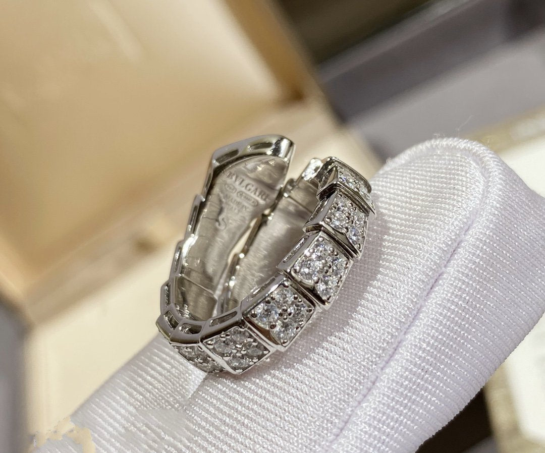 [⭐Hevara Jewelry]SERPENTI RING SILVER DIAMOND PAVED