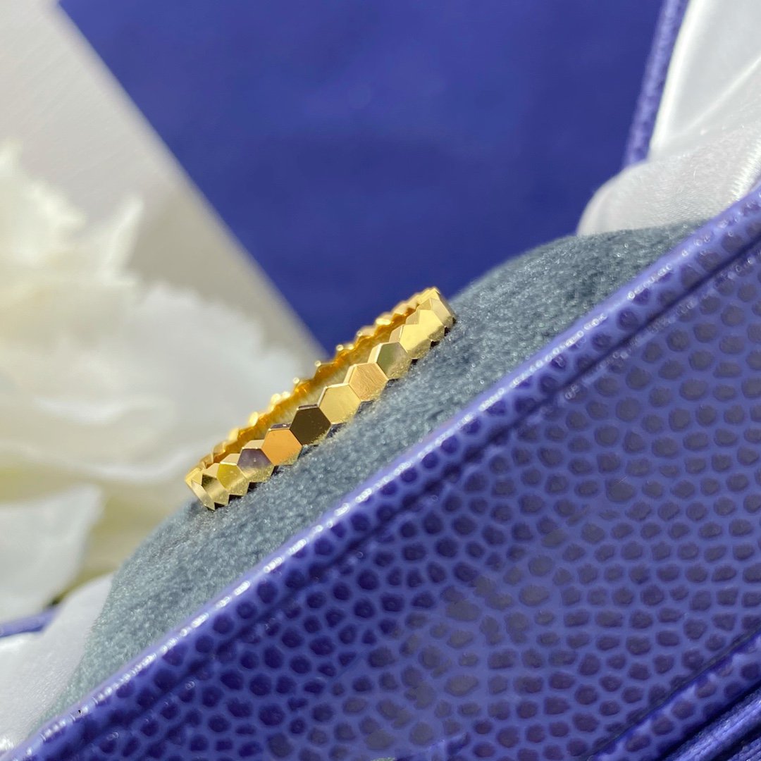 [⭐Hevara Jewelry]BEE LOVE SMALL RING
