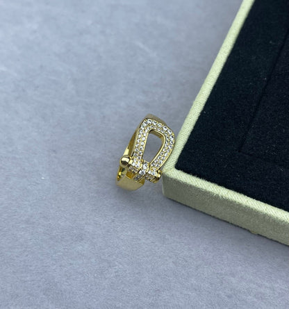[⭐Hevara Jewelry]Wide Hoof-Shaped Diamond-Studded Ring