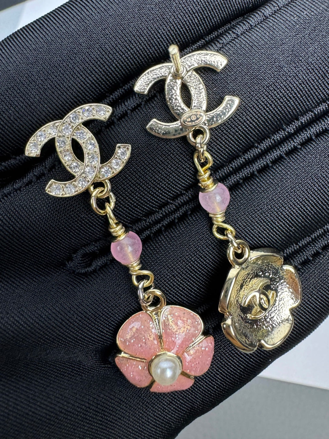 [⭐Hevara Jewelry]26C Pink Camellia Enamel Pendant with Double C Earrings
