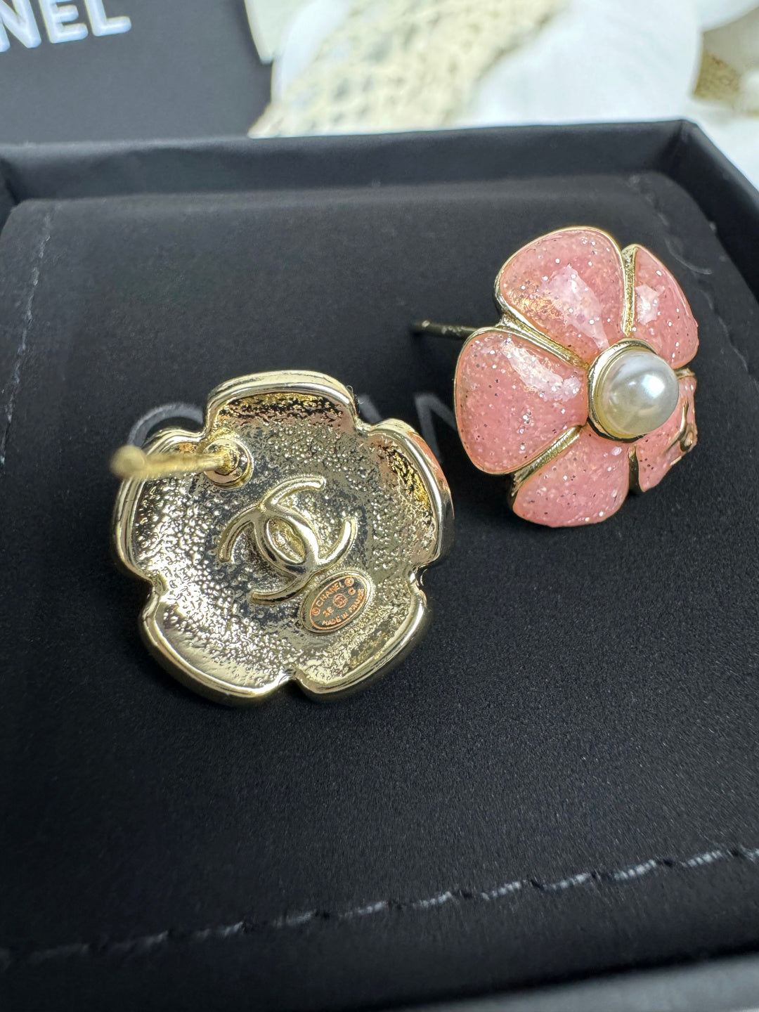 [⭐Hevara Jewelry]26C Pink Camellia Pearl Enamel Stud Earrings