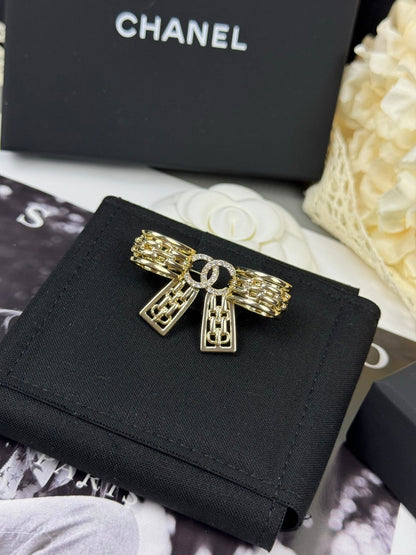 [⭐Hevara Jewelry]25K Hollow Bow Brooch