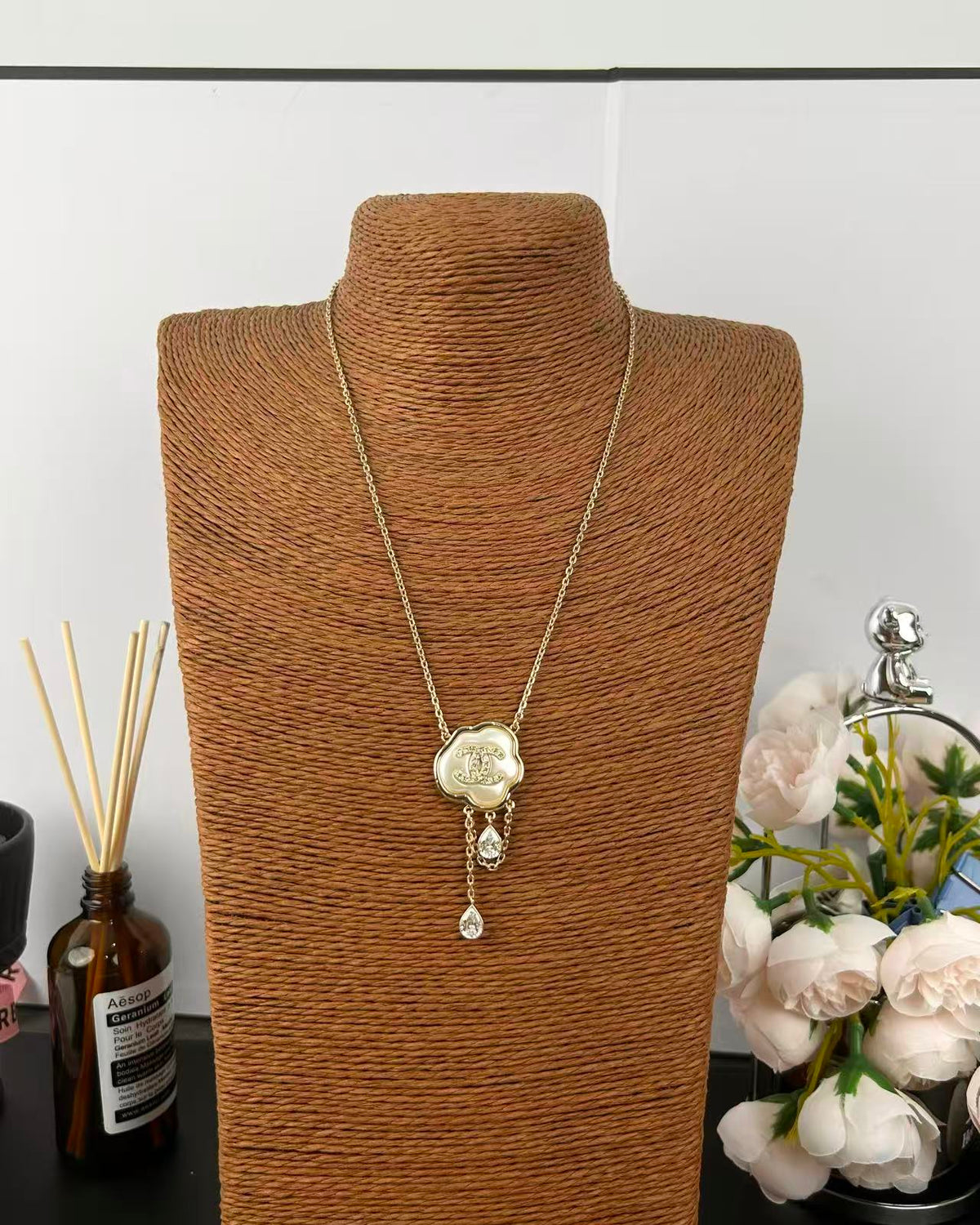 [⭐Hevara Jewelry]Cloud Pearl Mother-of-Pearl Diamond Chain Pendant Necklace