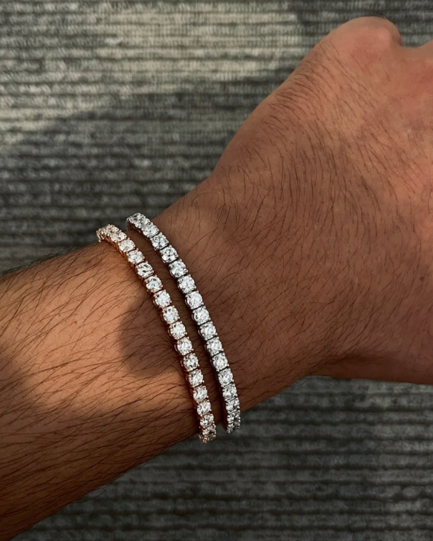 [⭐Hevara Jewelry]  CLASSIC BASEBALL BRACELAT, 52 DIAMOND