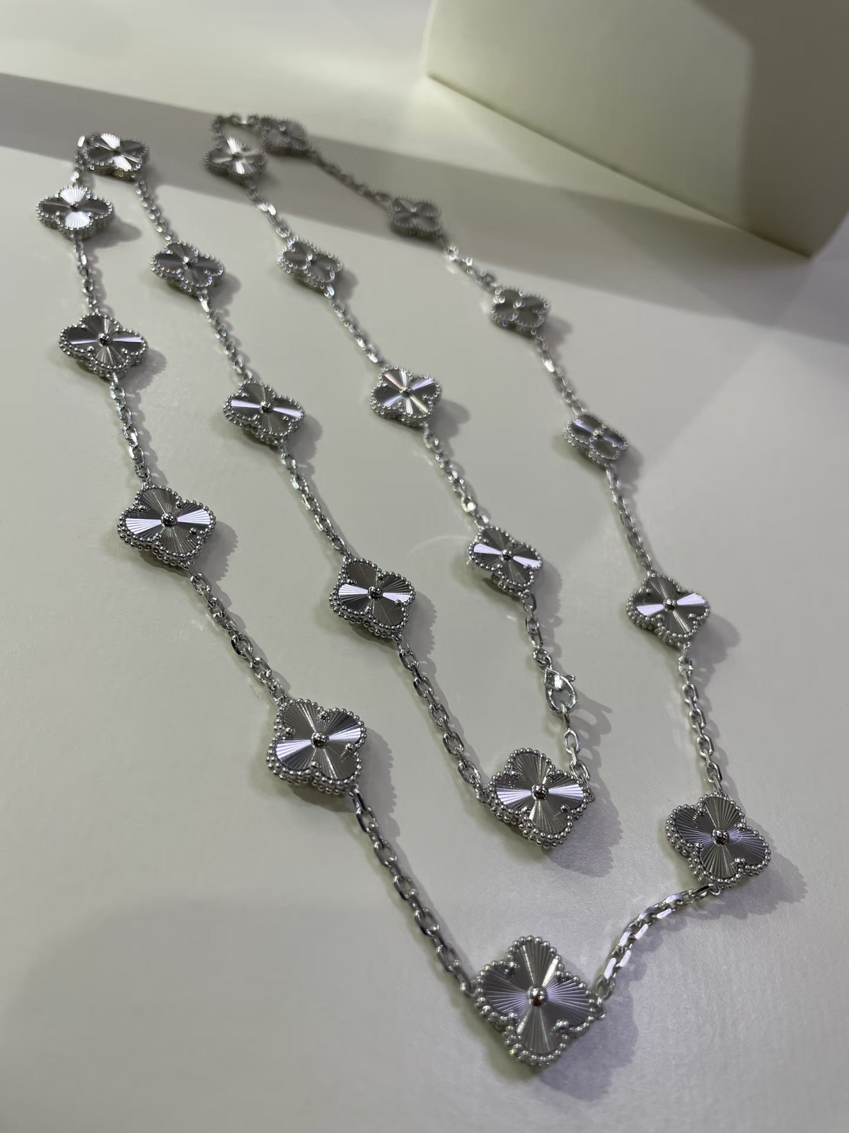 [⭐Hevara Jewelry]CLOVER 20 MOTIFS SILVER LASER