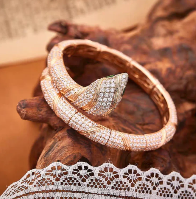 [⭐Hevara Jewelry]HAUTE COUTURE GOLD SERPENTI BRACELET