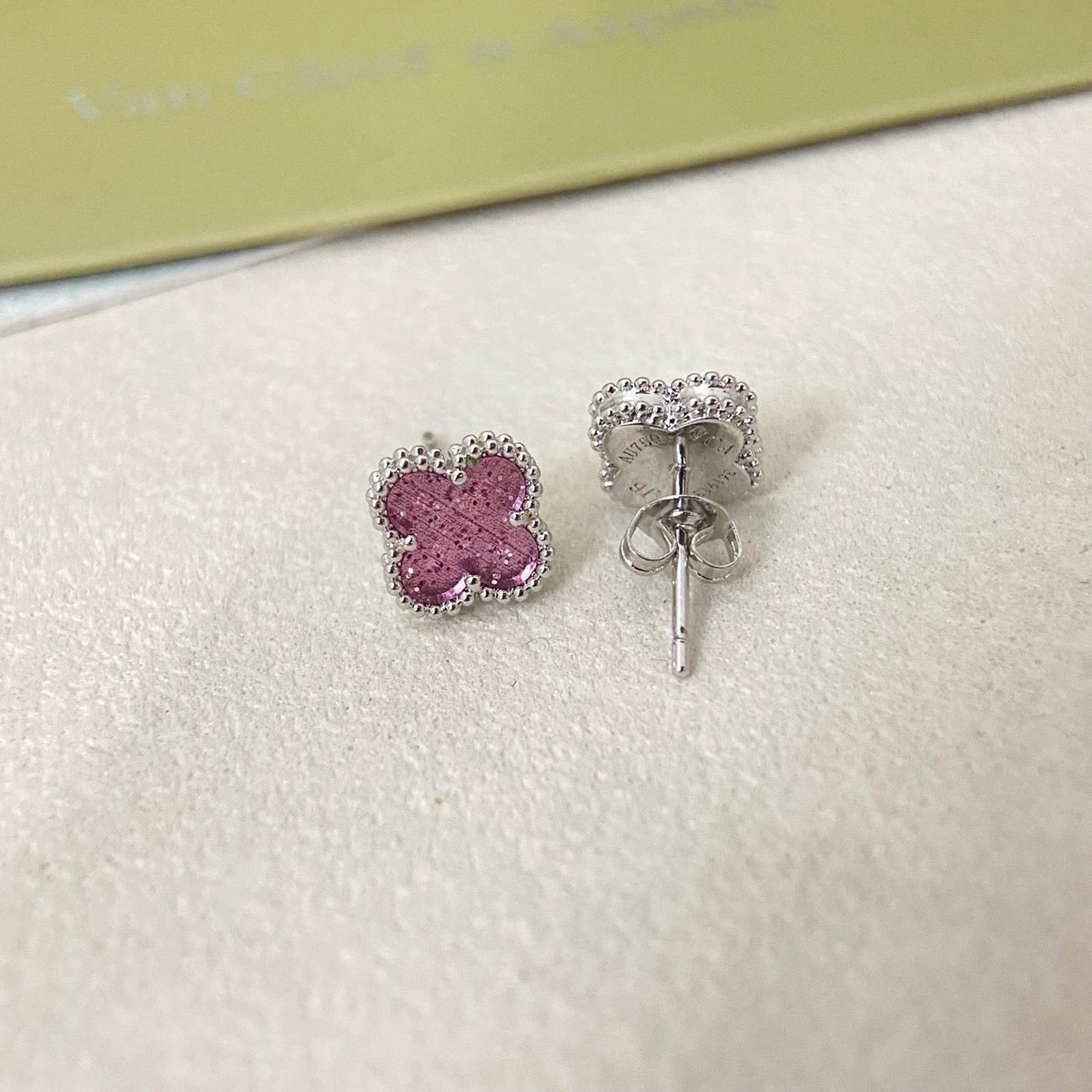 [⭐Hevara Jewelry]2026 NEW MINI CLOVER 1 MOTIF  BUBBLE PINK ENAMEL