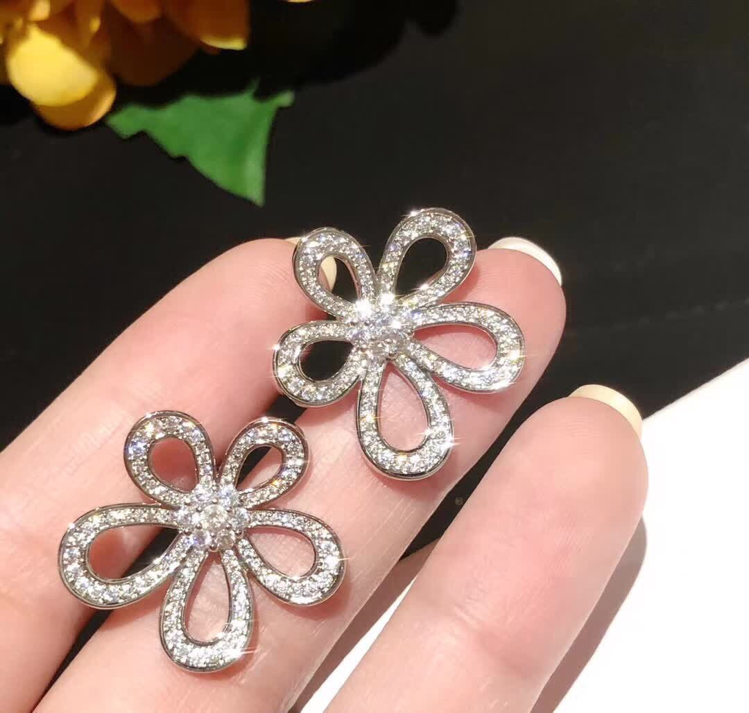 [⭐Hevara Jewelry]FLOWERLACE EARRINGS FULL DIAMONDS