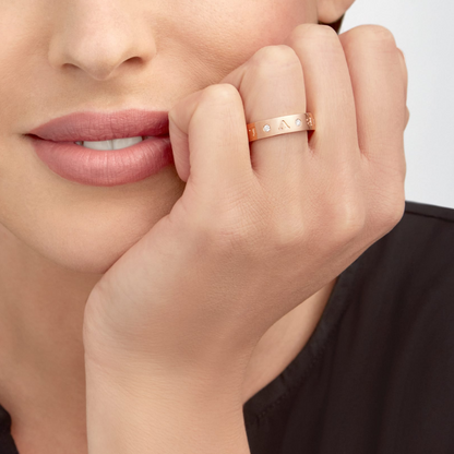 [⭐Hevara Jewelry]ZERO 1 ESSENTIAL PINK GOLD BAND WITH DIAMONDS RING