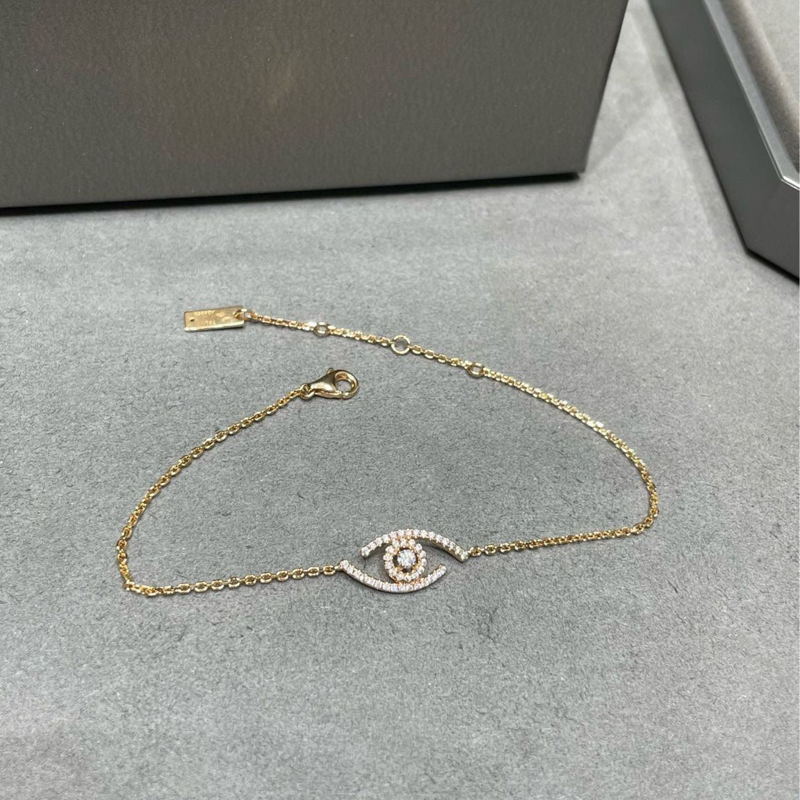 [⭐Hevara Jewelry]Demo Eye Pave-Set Diamond Bracelet
