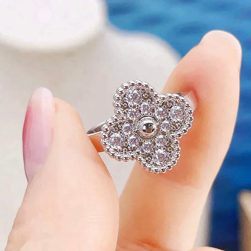 [⭐Hevara Jewelry]CLOVER DIAMOND RING