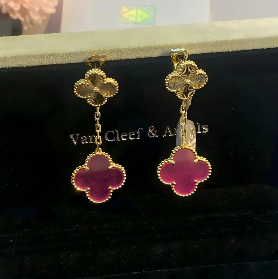 [⭐Hevara Jewelry]NEW CLOVER 2 MOTIF PINK ENAMEL EARRINGS