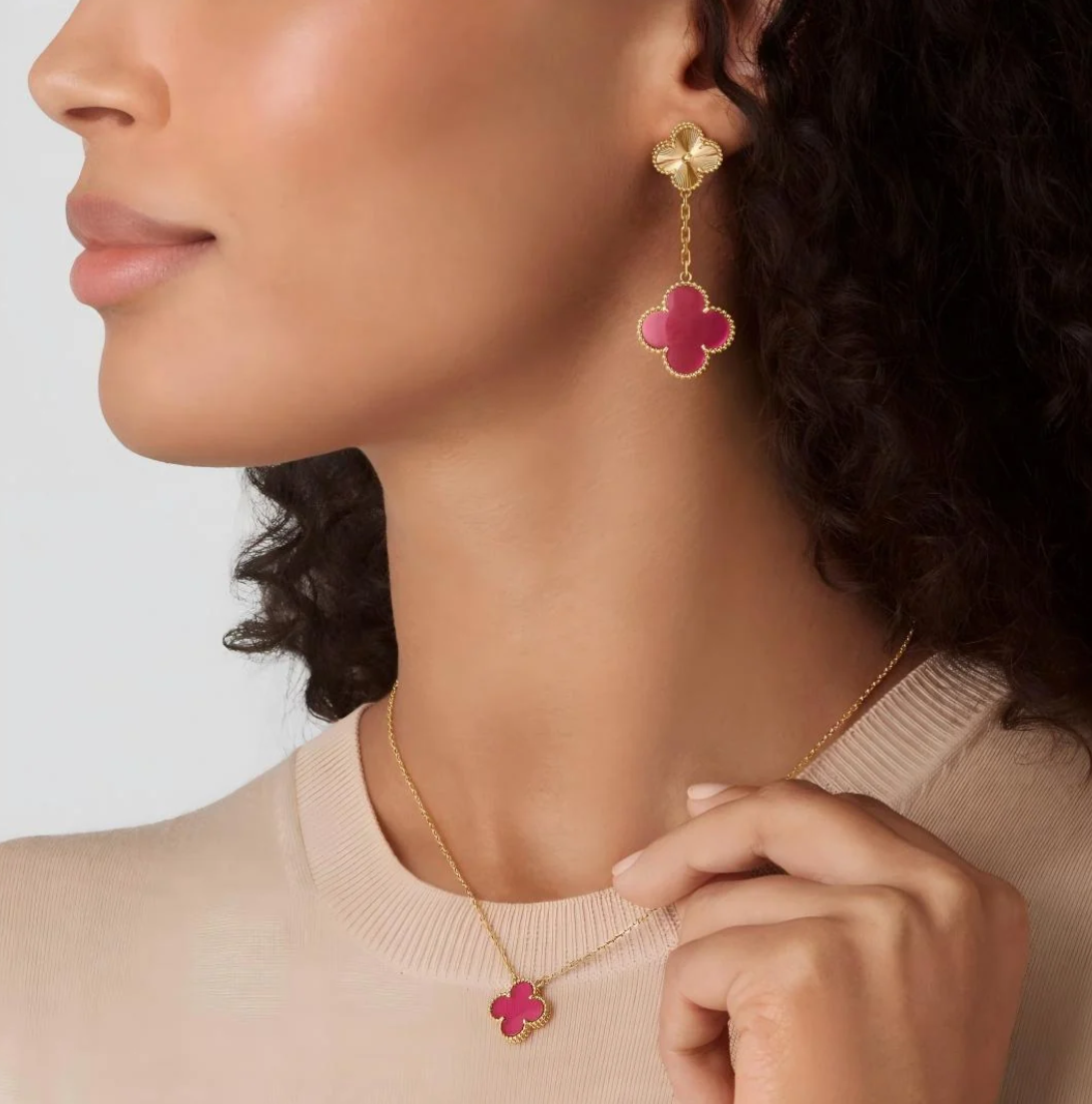 [⭐Hevara Jewelry]NEW CLOVER 2 MOTIF PINK ENAMEL EARRINGS
