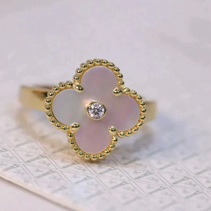 [⭐Hevara Jewelry]CLOVER PINK MOP RING GOLD DIAMOND
